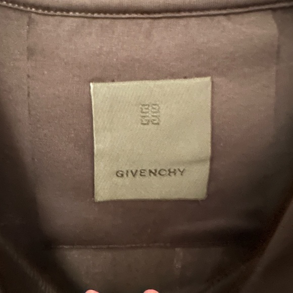 Givenchy X Disney Dalmatian collaboration 💕 - Picture 9 of 11